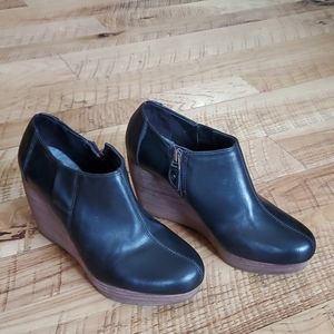 Dr. Scholl's Wedge bootie